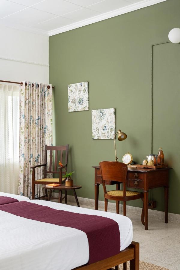 The Sacred Lotus Ayurveda Wellness Retreat 호텔 Kochi 외부 사진