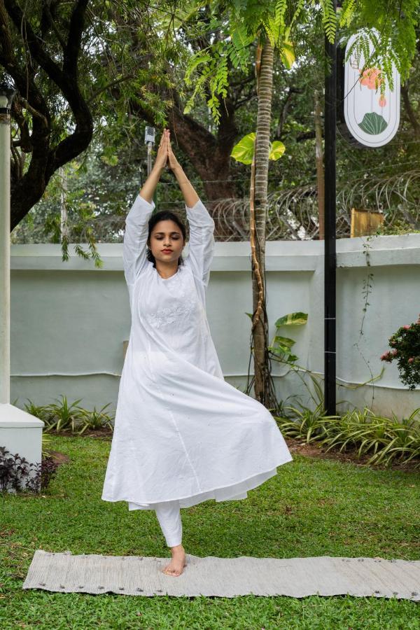 The Sacred Lotus Ayurveda Wellness Retreat 호텔 Kochi 외부 사진