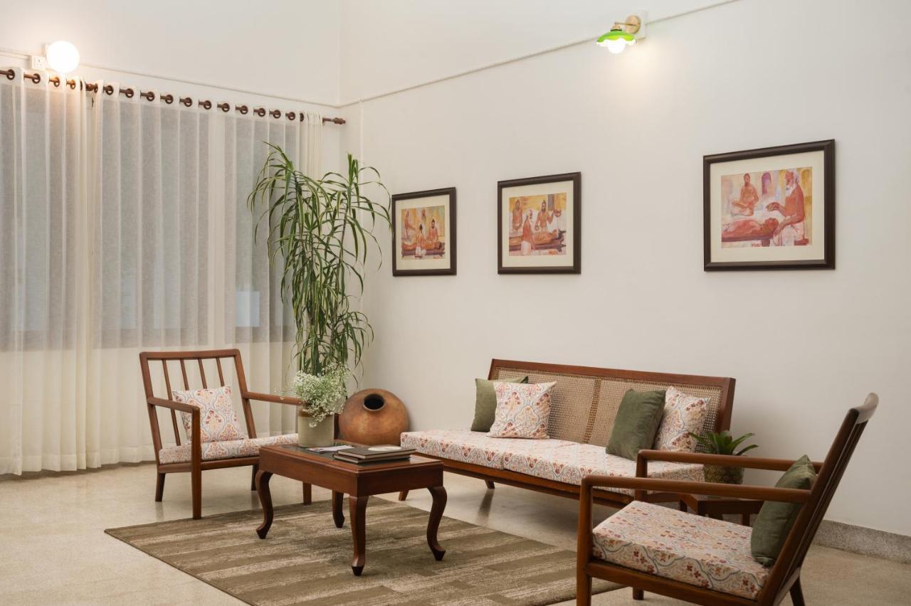 The Sacred Lotus Ayurveda Wellness Retreat 호텔 Kochi 외부 사진